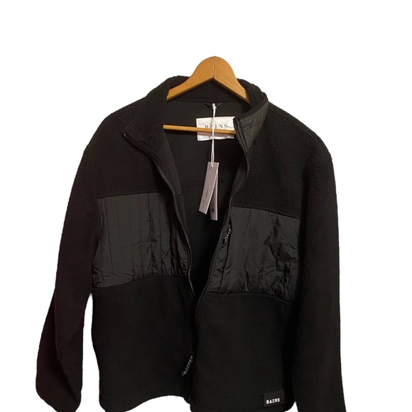 Rains Mens Fleece Jacket Size M/L New With Tags - Picture 1 of 5